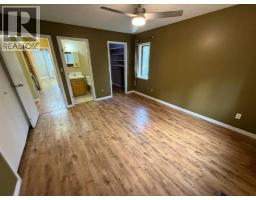 Bedroom - 9, 23518 Highway 16, Rural Yellowhead County, AB T7V1X6 Photo 11