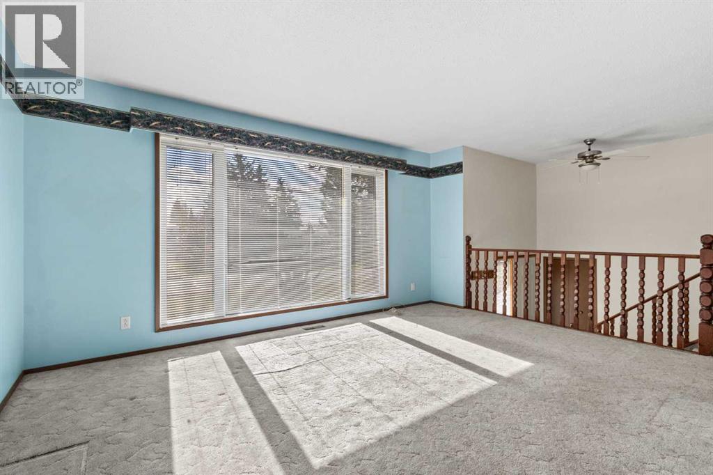 Listing photo – 610 8 Street N, Three Hills
