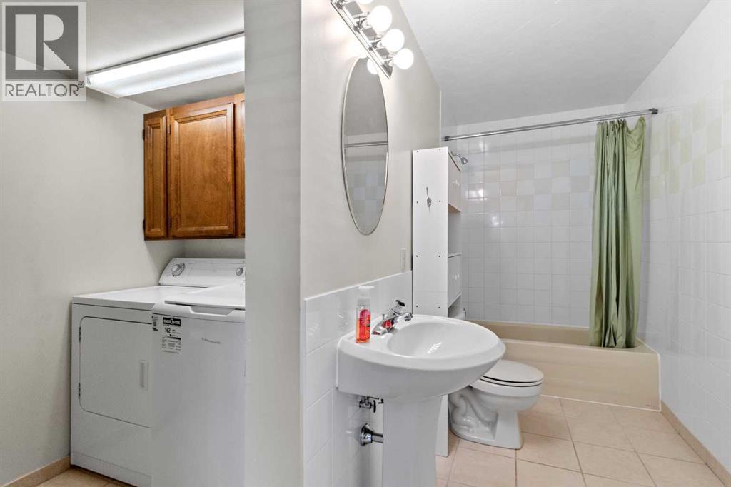 610 8 Street N - 24