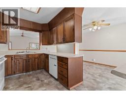 610 8 Street N, Three Hills, AB T0M2A0 Photo 17