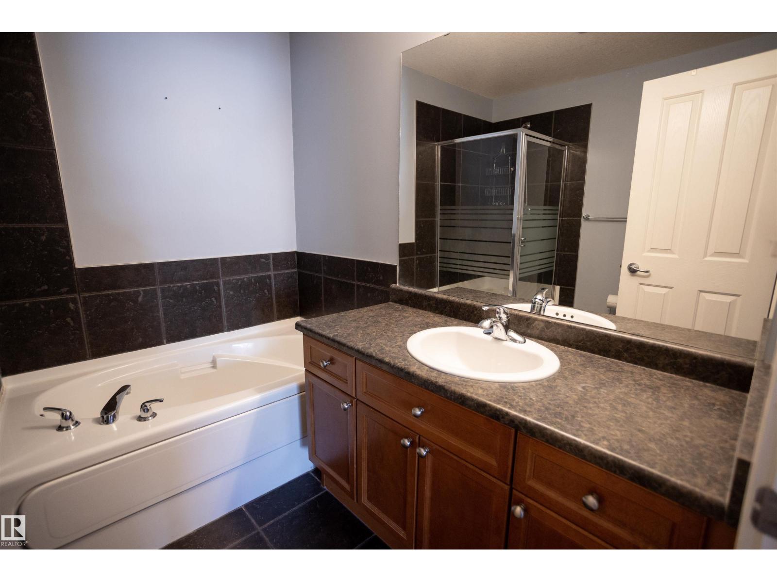 #25 7293 SOUTH TERWILLEGAR DR NW - 21