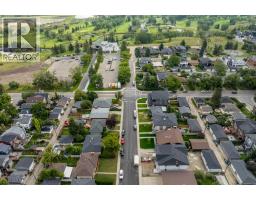 617 24 Avenue NE - photo 30