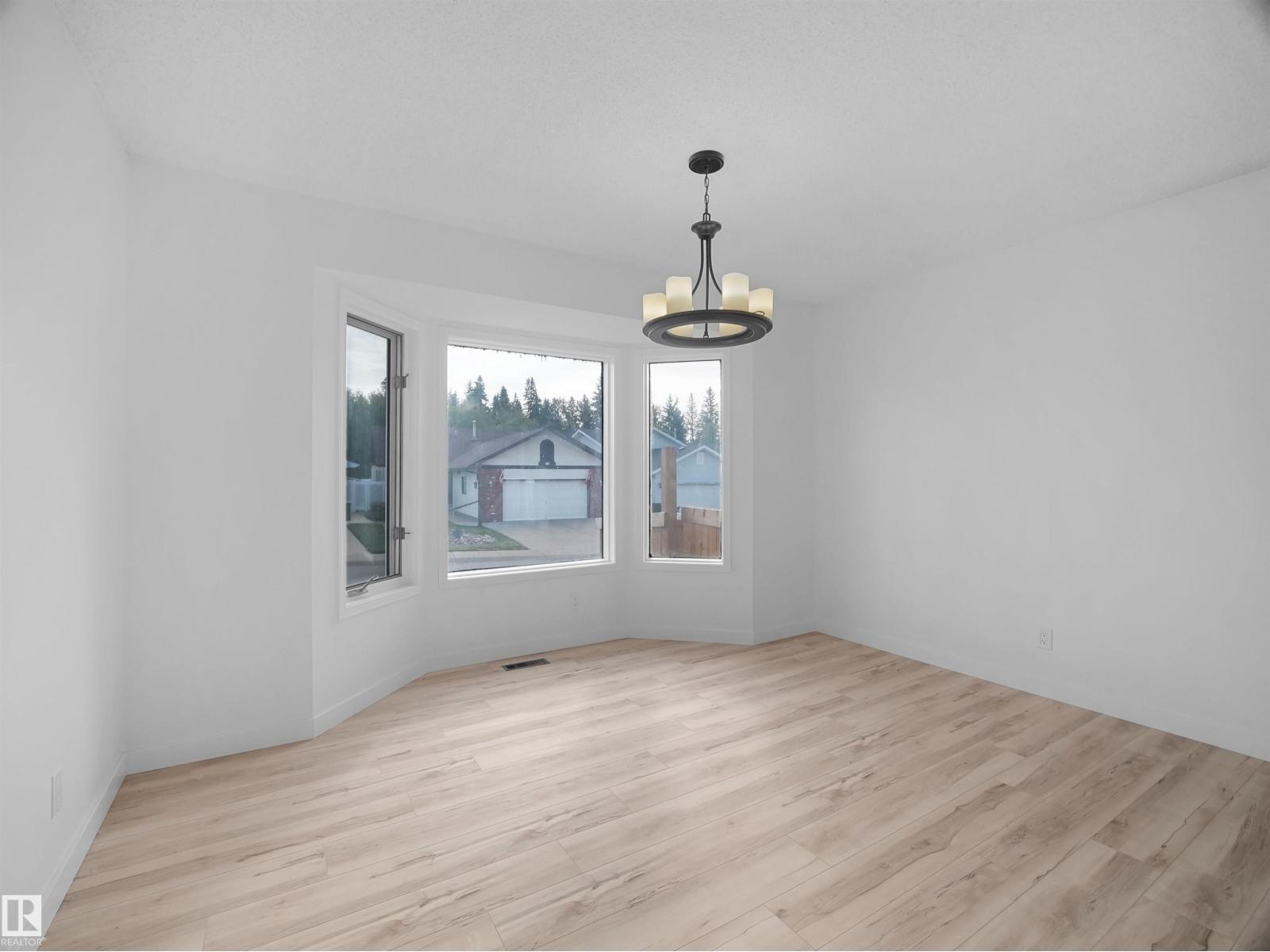 4103 28 AV NW - Image 10