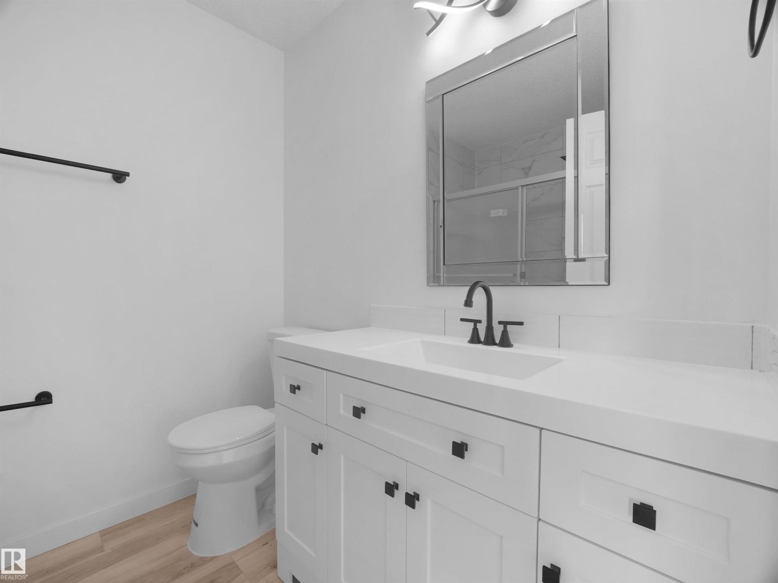4103 28 AV NW - Image 30