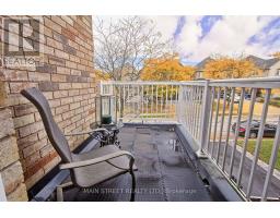 196 Wainscot Avenue, Newmarket, ON L3X2X4 Photo 19