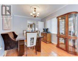 Family room - 196 Wainscot Avenue, Newmarket, ON L3X2X4 Photo 8