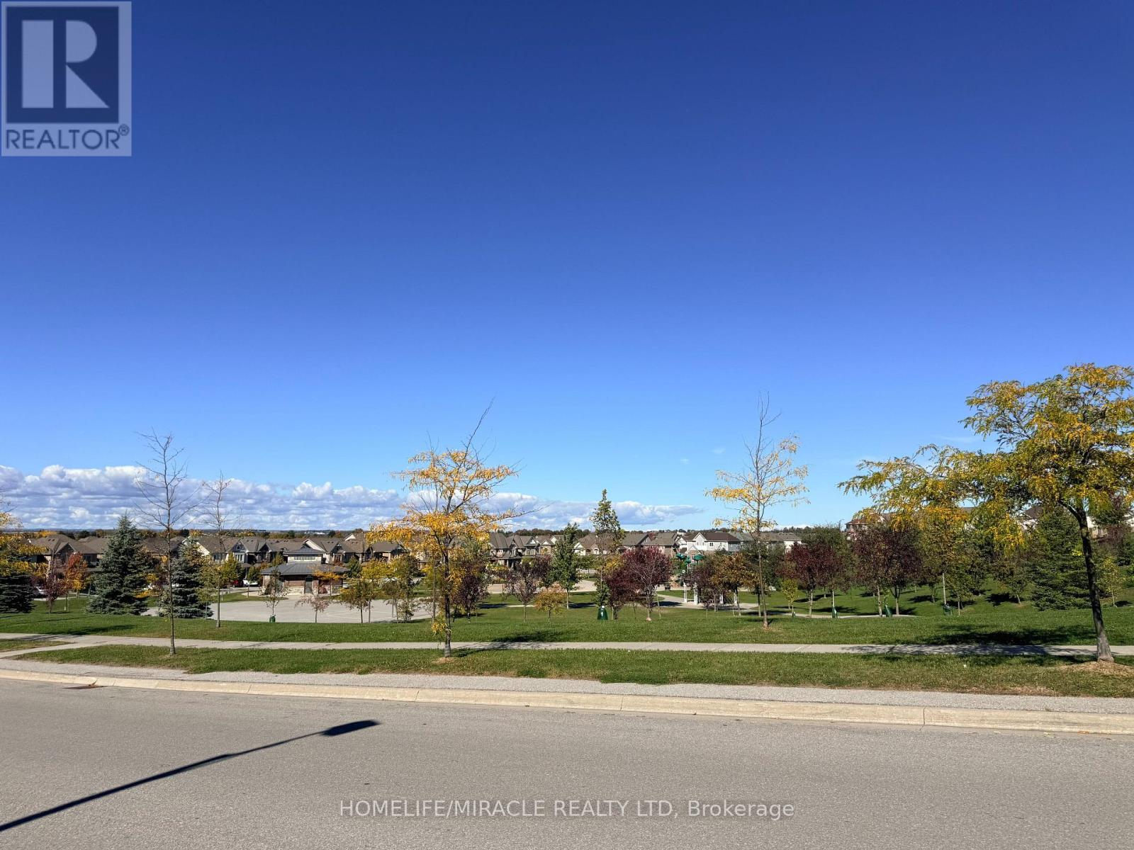 55 TREETOPS BOULEVARD - 10