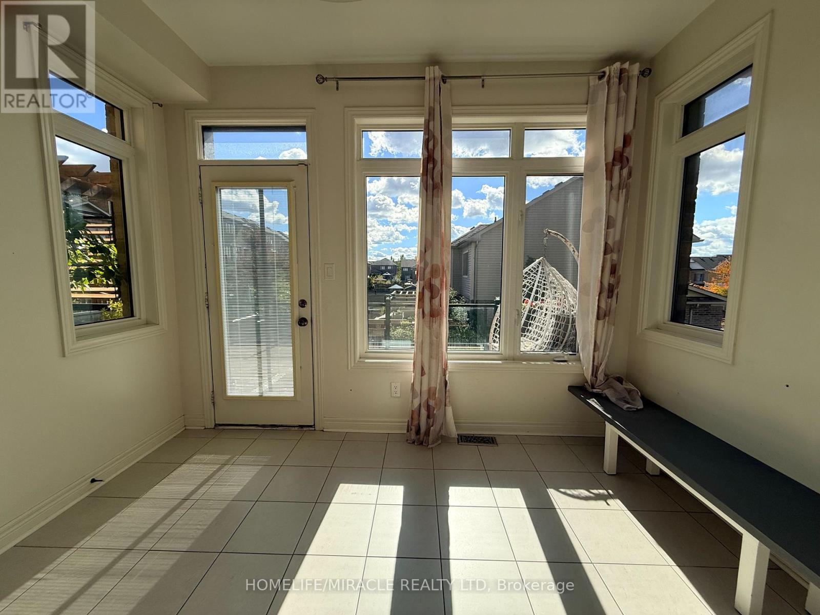 55 TREETOPS BOULEVARD - 18