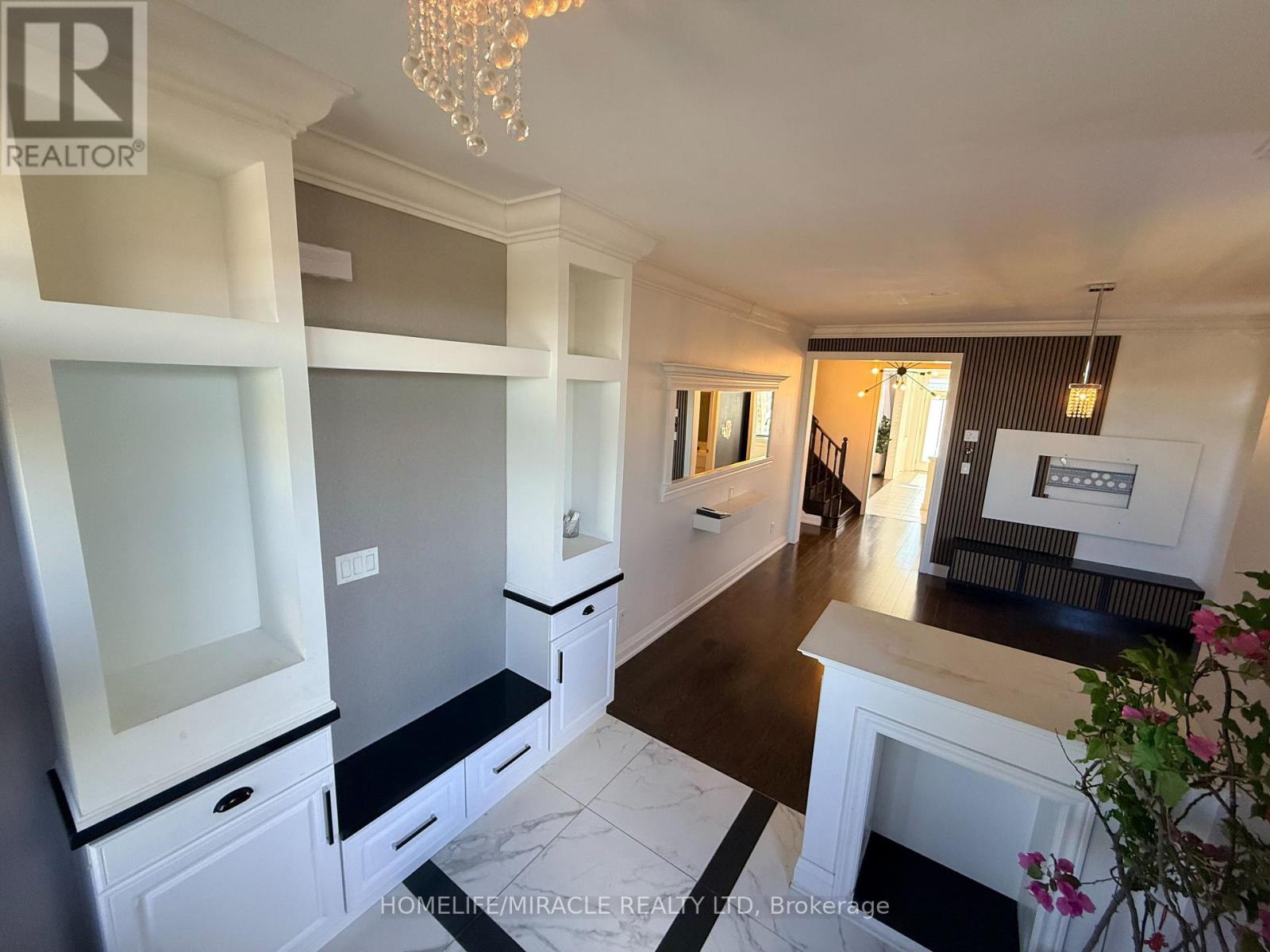 55 TREETOPS BOULEVARD - 3