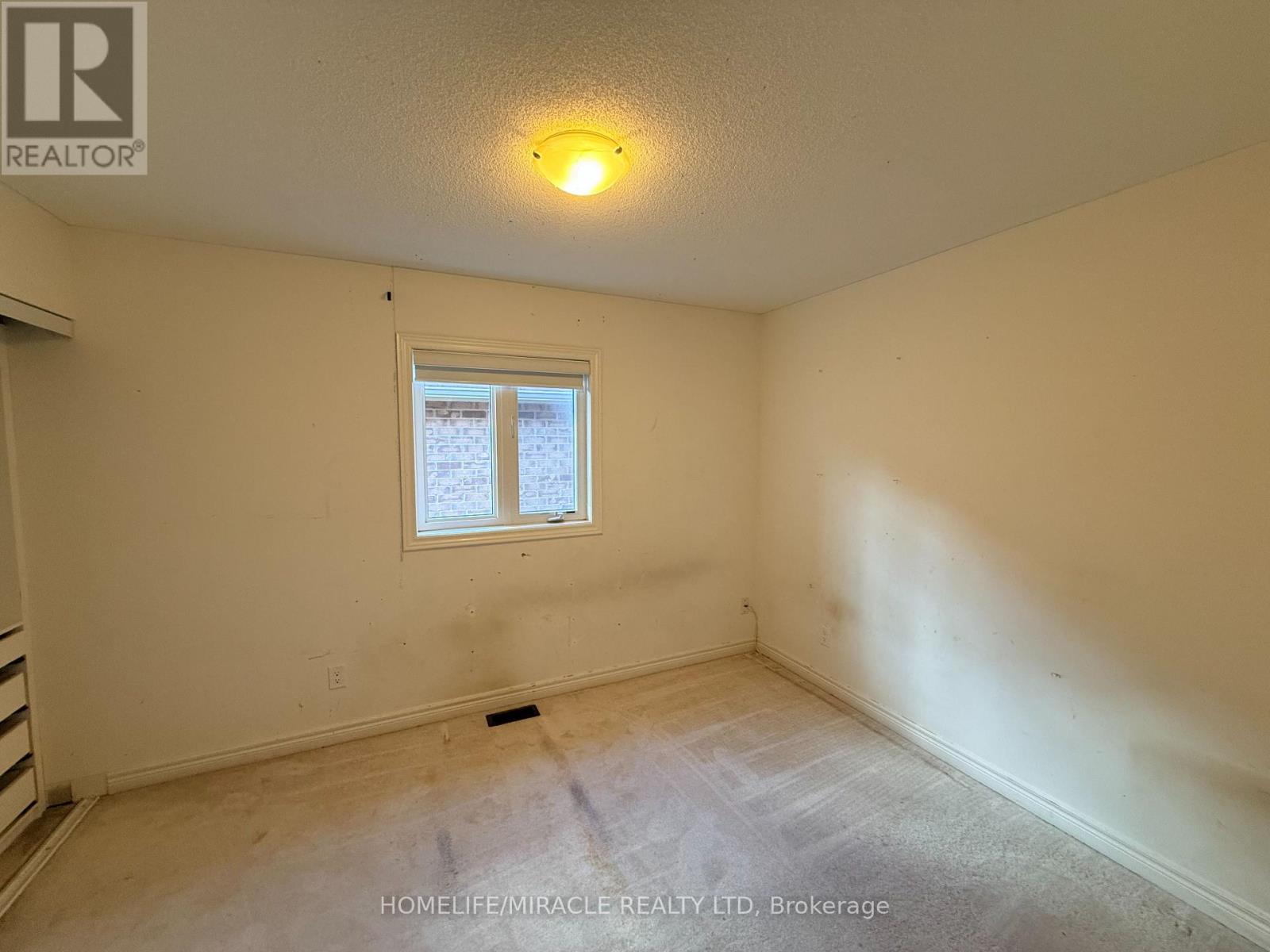 55 TREETOPS BOULEVARD - 33