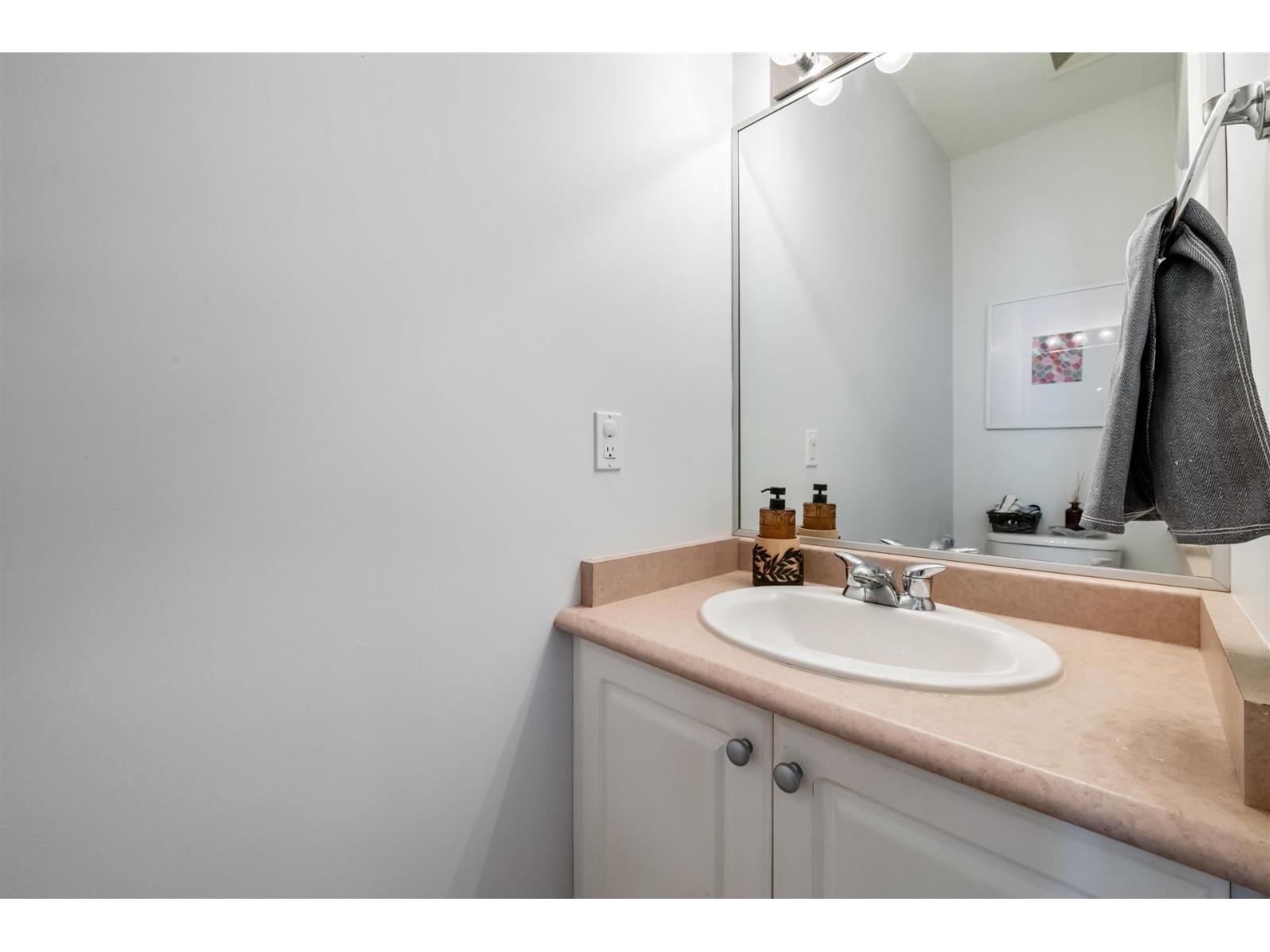 Photo of 37 16760 61 AVENUE 23