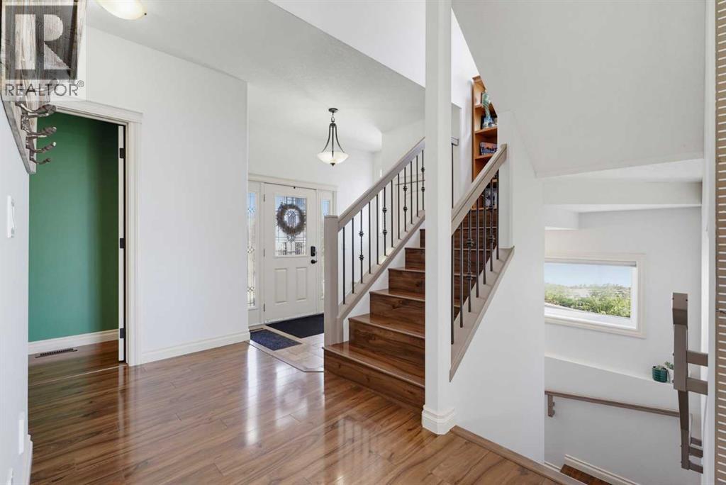 Listing photo – 69 Connaught Crescent, Red Deer