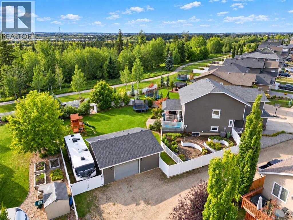 Listing photo – 69 Connaught Crescent, Red Deer
