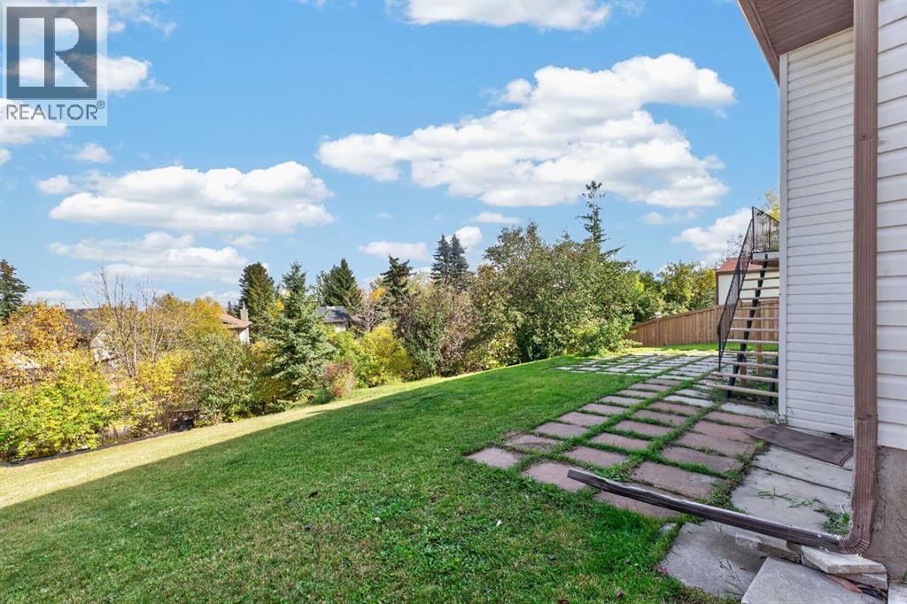 63 Beaconsfield Crescent NW - Image 3