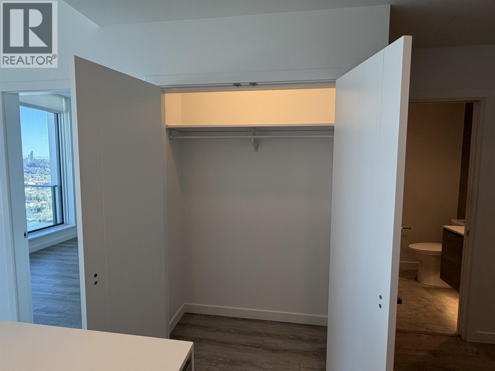 3005 680 QUAYSIDE DRIVE, New Westminster - Image 1