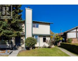 22 Deermeade Bay SE - photo 40