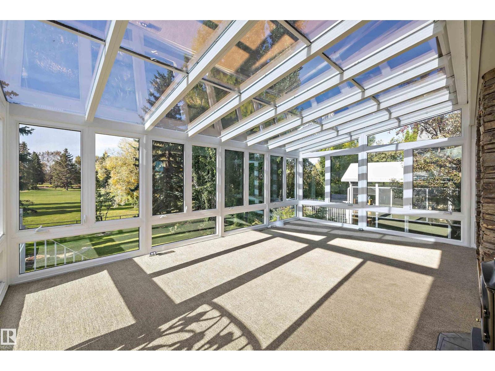 26 FAIRWAY DR - 19