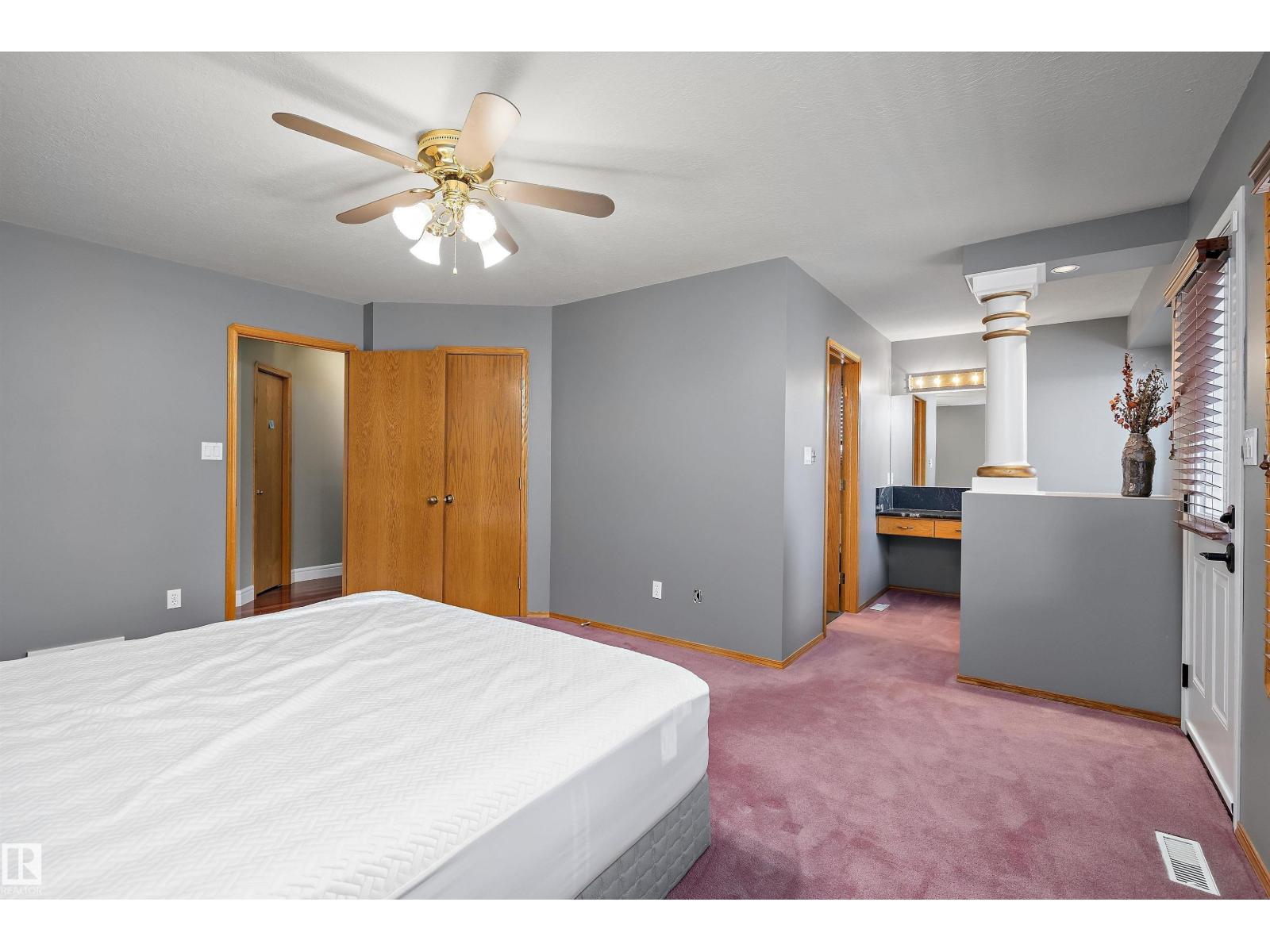 26 FAIRWAY DR - 27