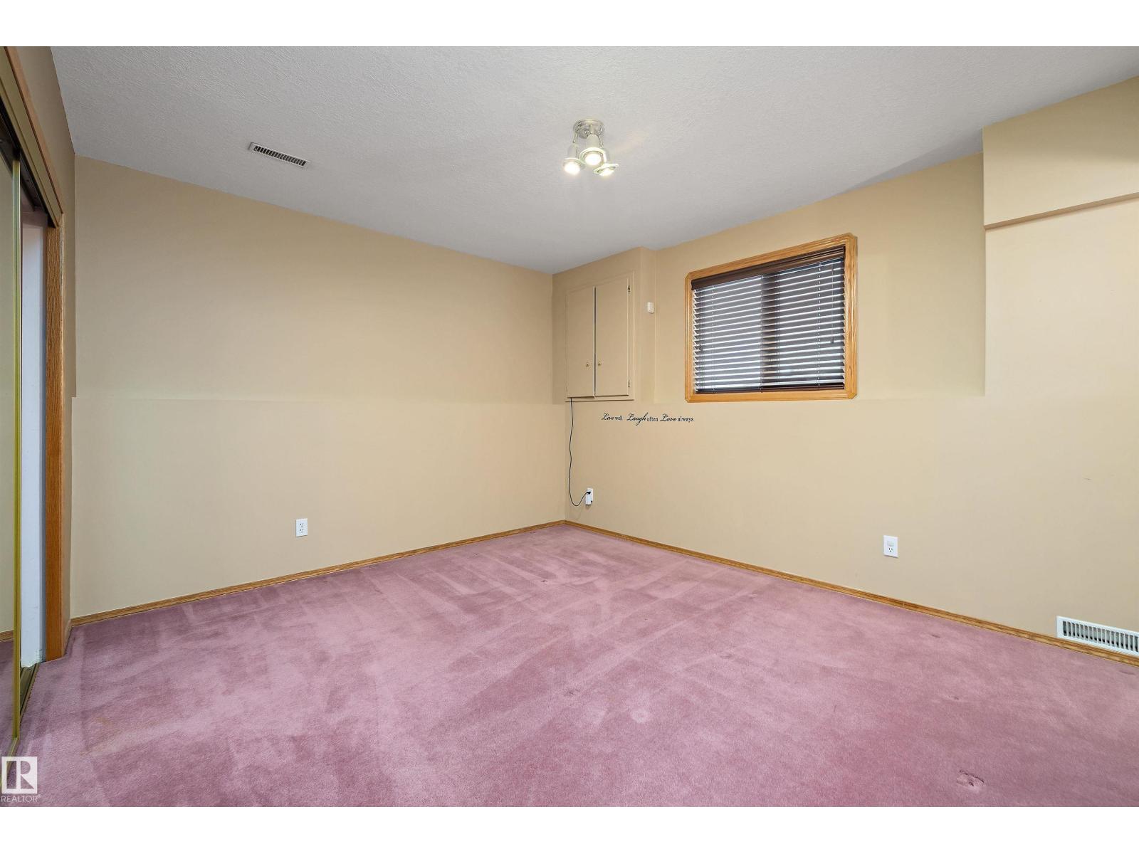 26 FAIRWAY DR - 38