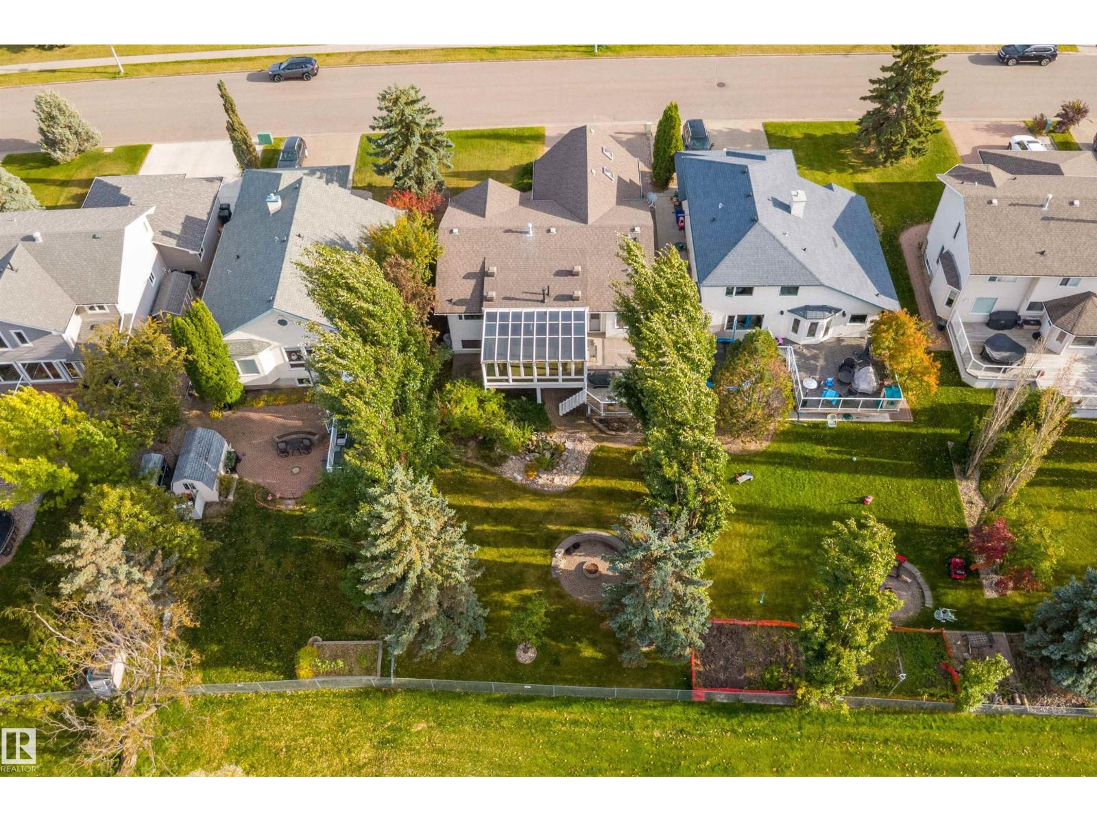 26 FAIRWAY DR - 60