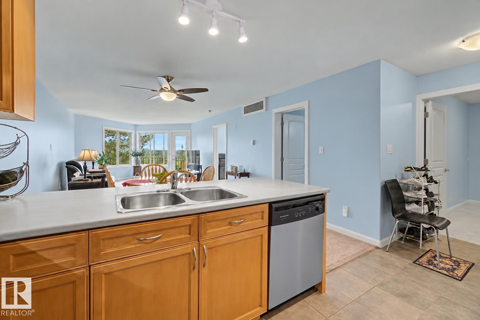 #303 530 HOOKE RD NW - Image 5