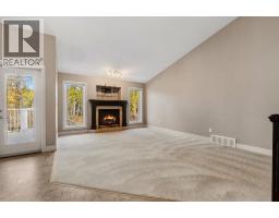 4pc Bathroom - 18 Park Point, Whitecourt, AB T7S1W9 Photo 15