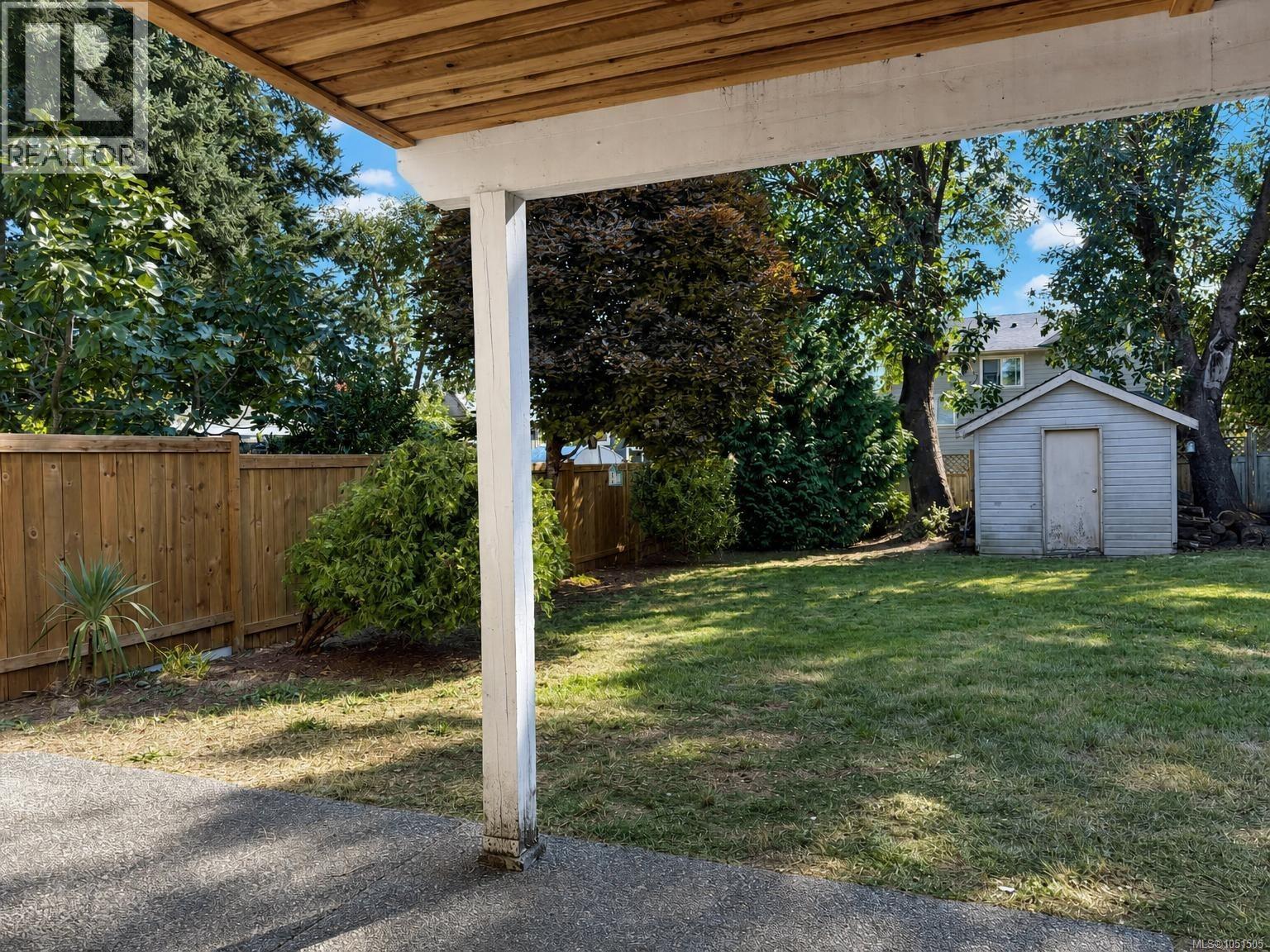 6083 Sierra Way - Image 35