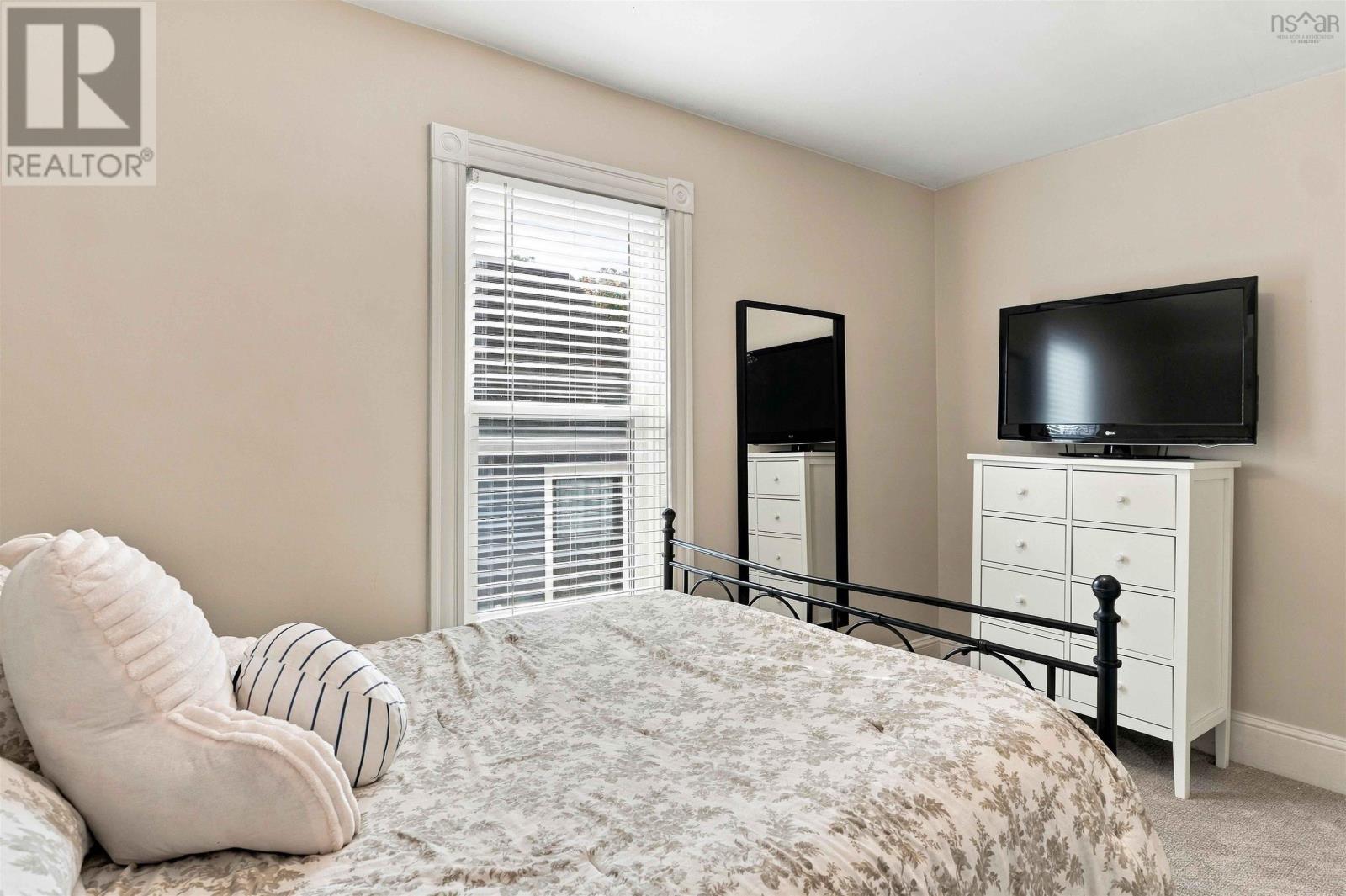 203/205 Gray Street - Image 30