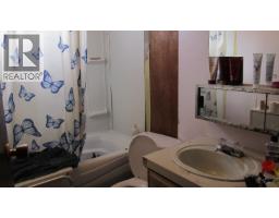 61 375 Horse Lake Road, 100 Mile House, BC V0K2E0 Photo 11