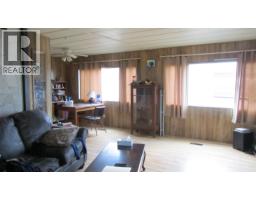 Foyer - 61 375 Horse Lake Road, 100 Mile House, BC V0K2E0 Photo 6