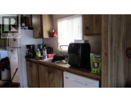 61 375 Horse Lake Road, 100 Mile House, BC V0K2E0 Photo 8