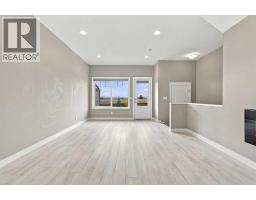 1604, 32 Horseshoe Crescent - photo 4