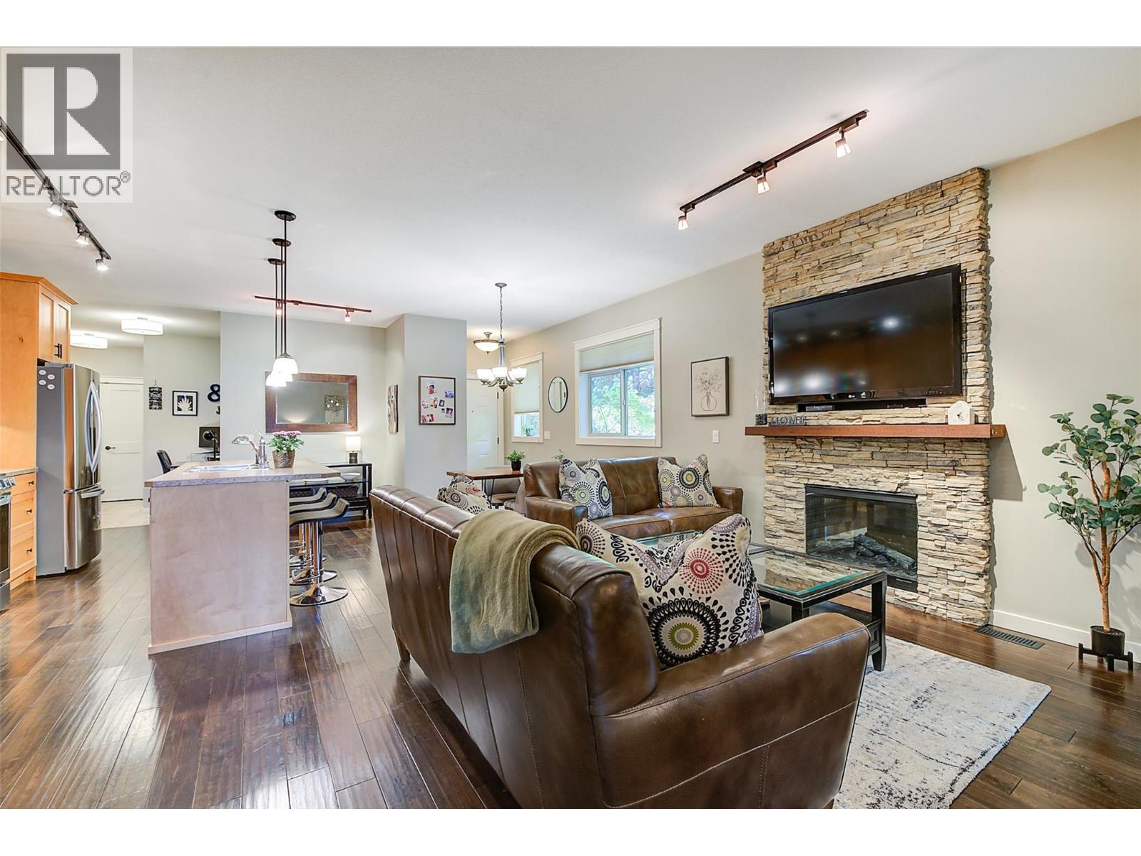 #110 511 Yates Road - 10