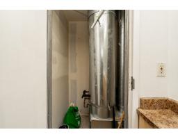 210 9278 120 Street, Surrey, BC V3W4B8 Photo 27