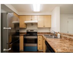 210 9278 120 Street, Surrey, BC V3W4B8 Photo 13