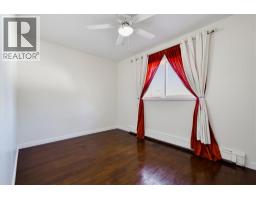704 75 Avenue Sw, Calgary, AB T2V0S3 Photo 15