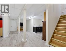 704 75 Avenue Sw, Calgary, AB T2V0S3 Photo 18