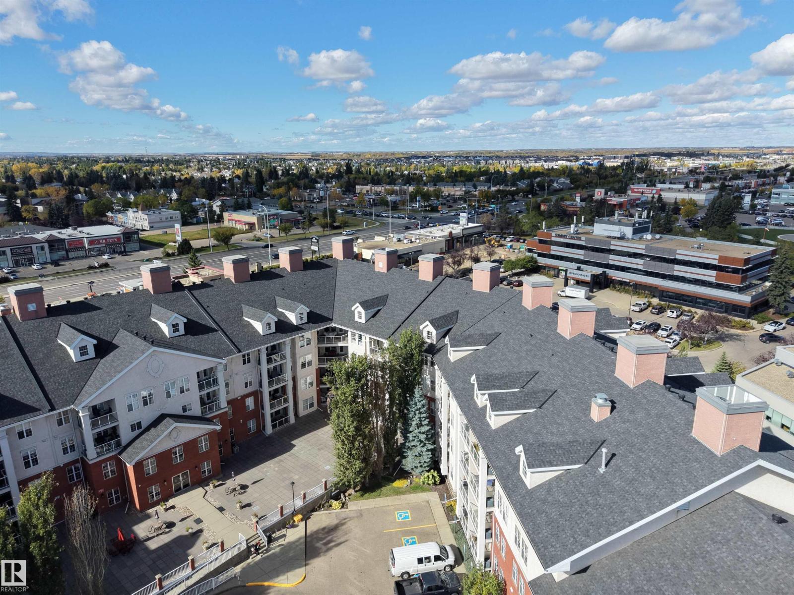 #408 45 INGLEWOOD DR - 58