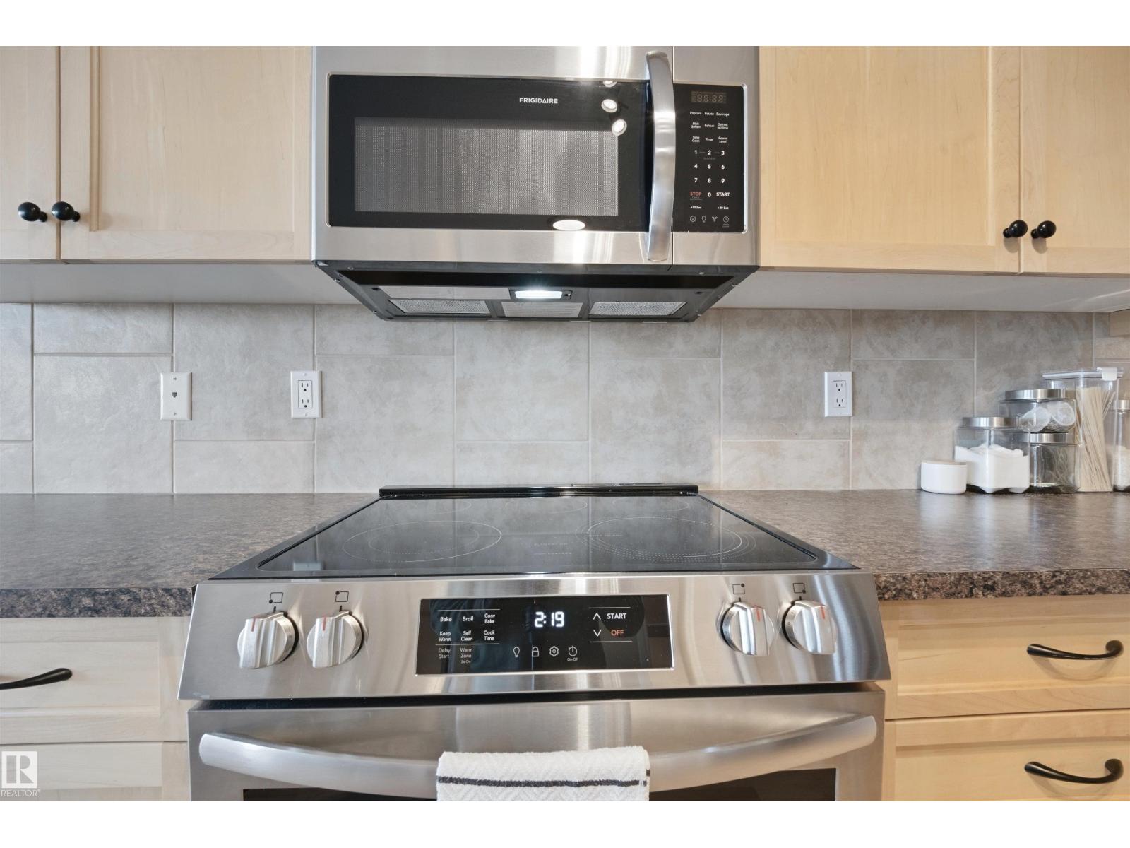 #408 45 INGLEWOOD DR - 8