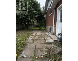 23 Fairlawn Crescent, Welland, ON L3C5Z2 Photo 18