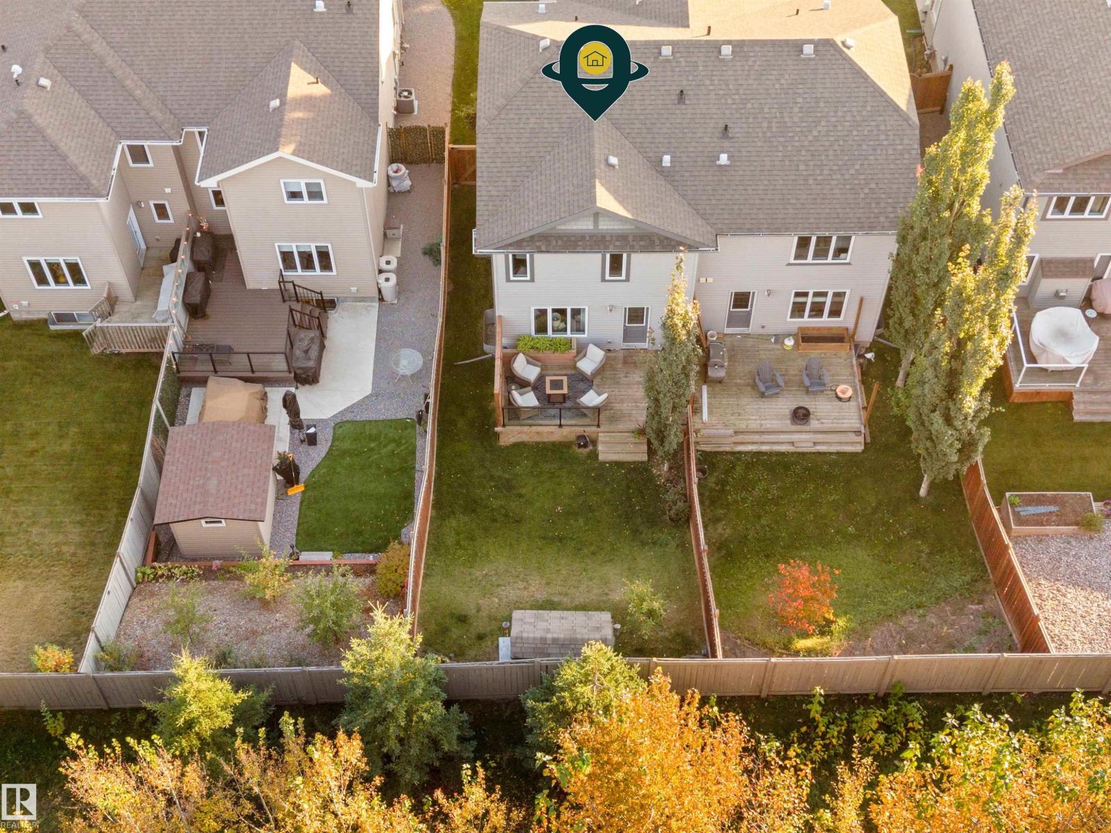 8 ROYAL ST - 55