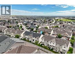 152 Pantego Lane Nw, Calgary, AB T3K0T1 Photo 39