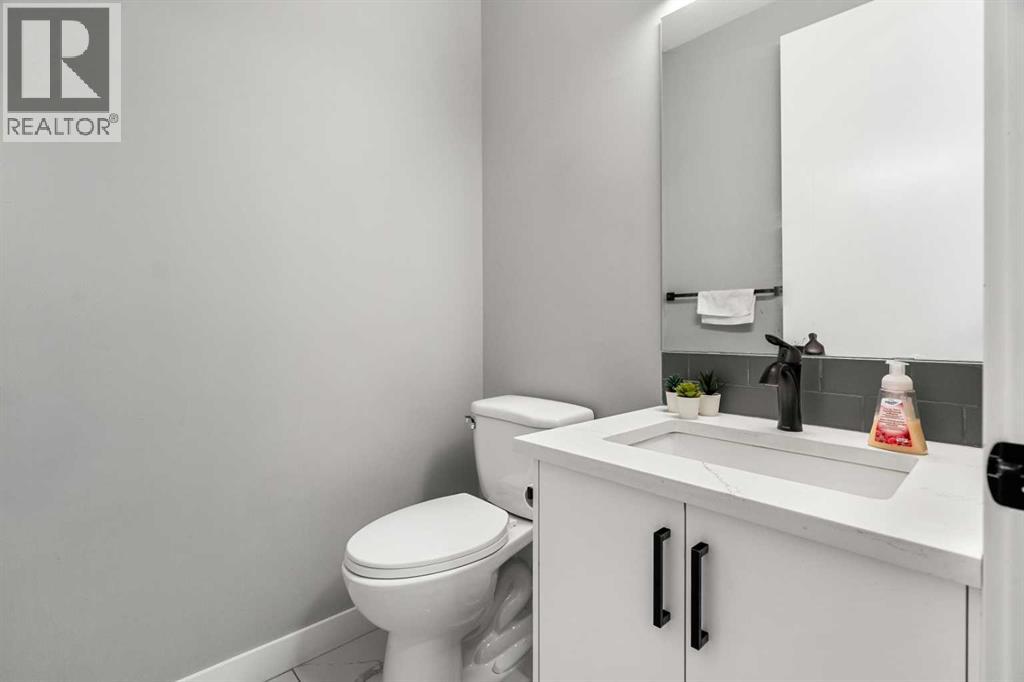 1925 19 Avenue NW - Image 17