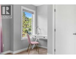 1925 19 Avenue NW - photo 23