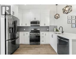 1925 19 Avenue NW - photo 10