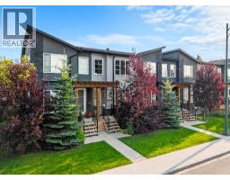 1925 19 Avenue NW - photo 2