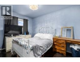 5410 Valentine Crescent Se, Calgary, AB T2A2K6 Photo 12