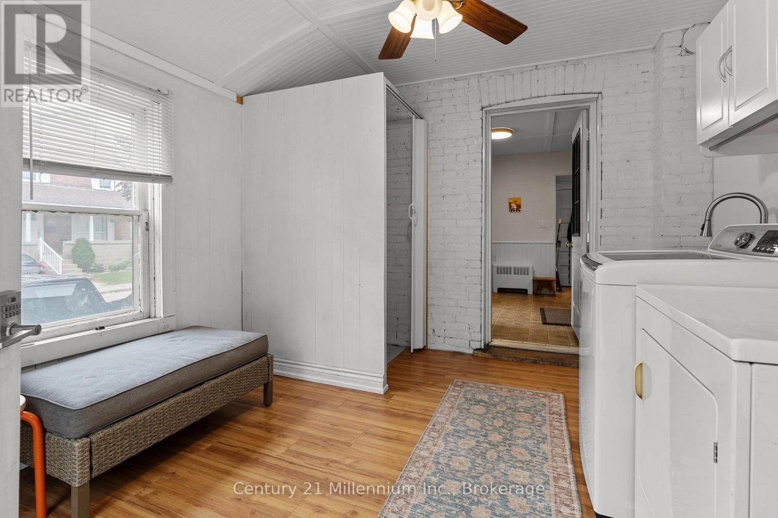 143 11TH STREET W - 25