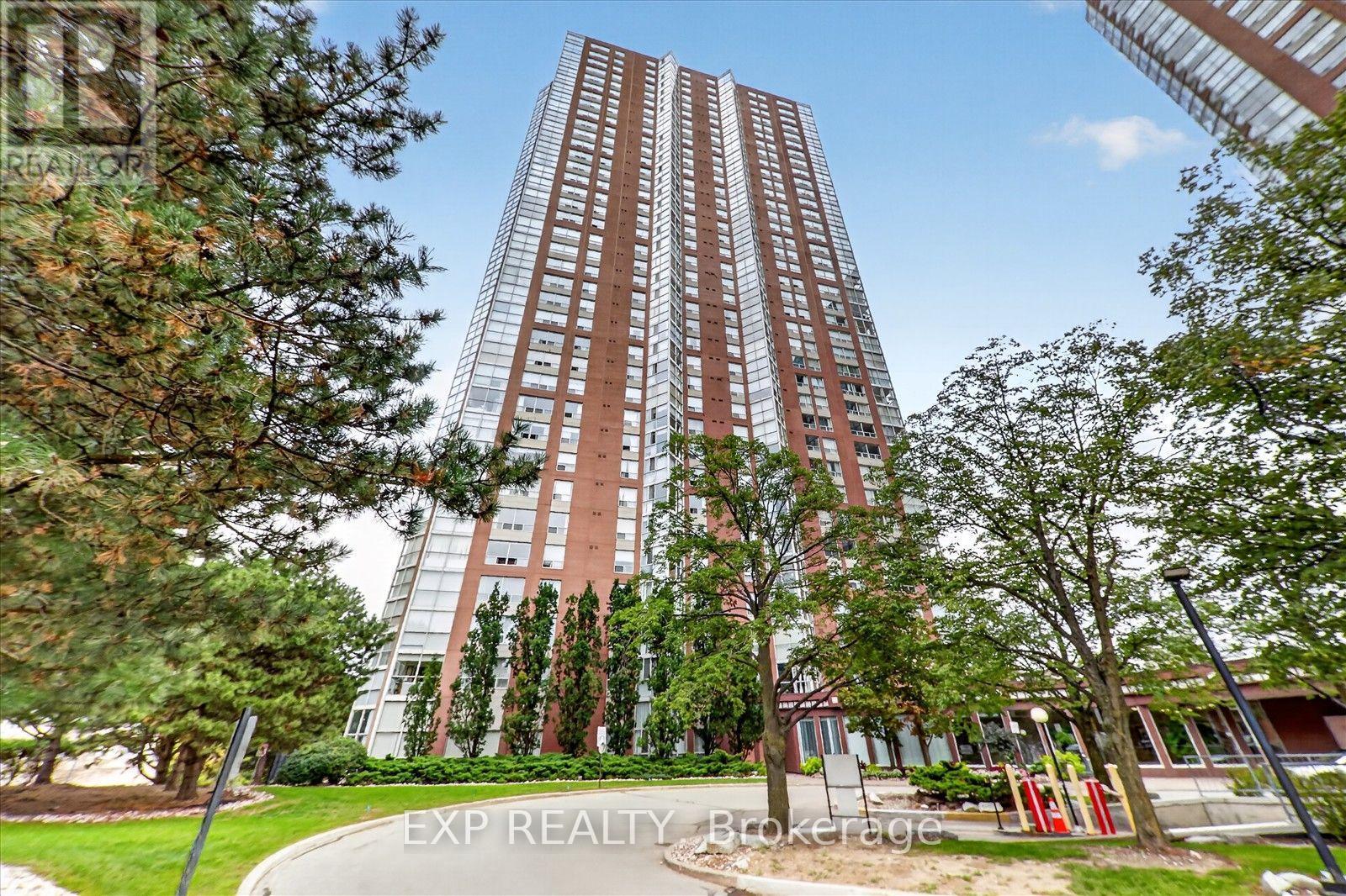 2204- 7 Concorde Place, Toronto, ON photo 2