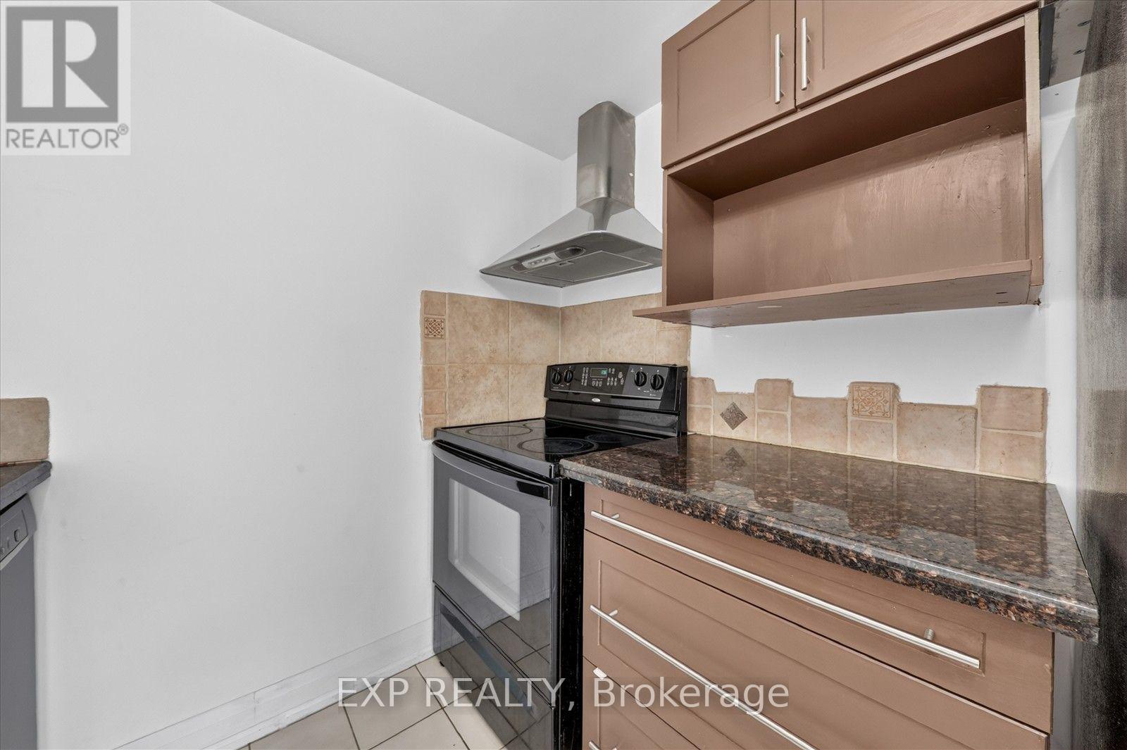 2204- 7 Concorde Place, Toronto, ON photo 22